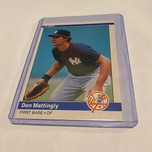 Don Mattingly RC Rookie 1984 Fleer Baseball Card # 131 New York Yankees Vintage